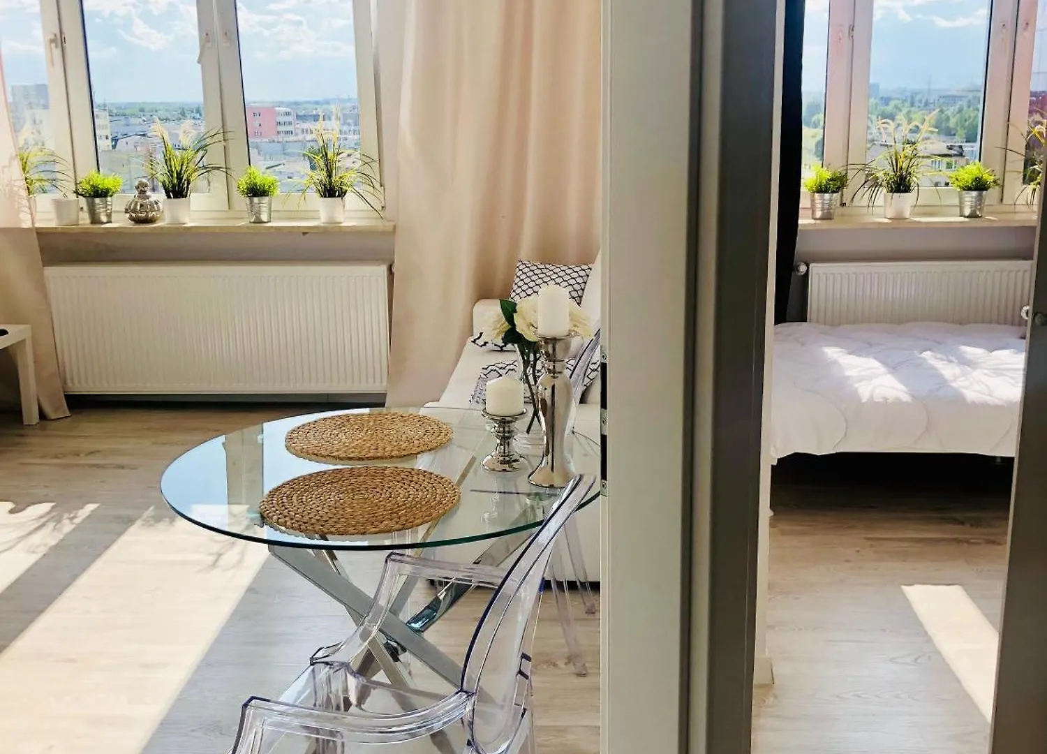 40 M2 Apartament City Centrum- 1Km Od Dworca Centralnego- Piekny Widok Na Warszawe- Nowo Grodzka Varšava Apartmán